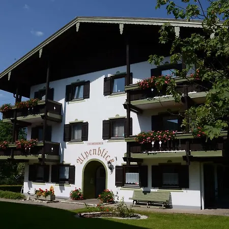 Alpenblick Apartamento